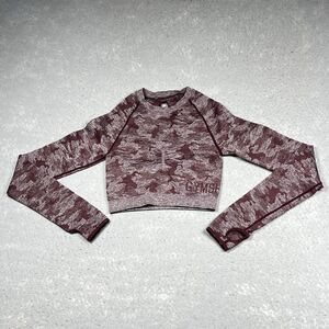 GYMSHARK Top Womens Small Red Cropped Adapt Camo Seamless Gym Train Long Sleeve